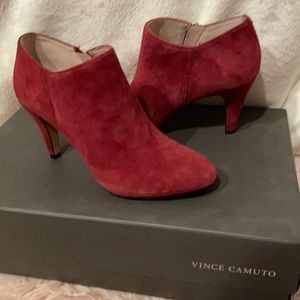 Burgundy suede heel booties